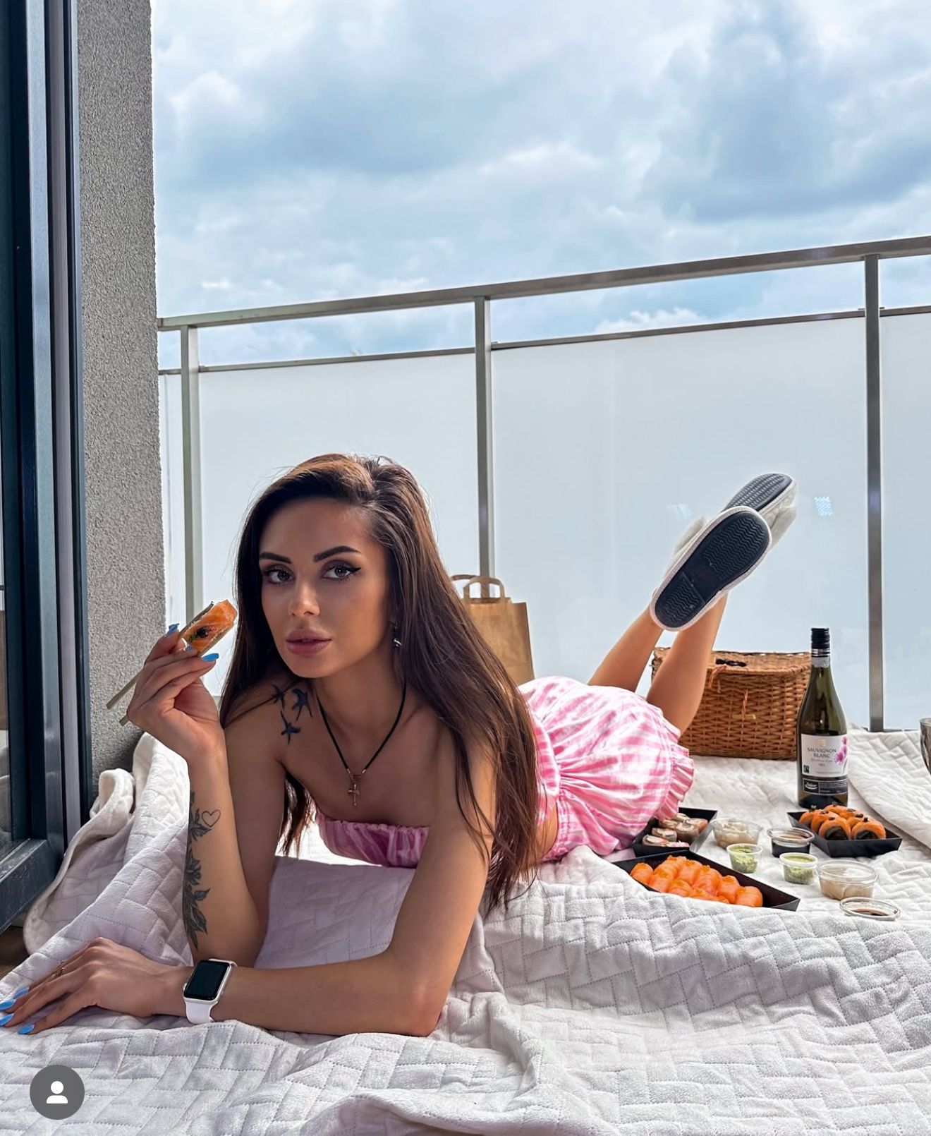  - עיסוי דיסקרטי בהוד השרון - 053-6112018